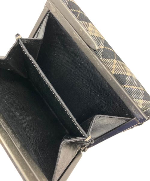 BURBERRY BLUE LABEL（バーバリー ブルー レーベル）BURBERRY BLUE LABEL (バーバリー ブルー レーベル) 2つ折り財布 グレーの古着・服飾アイテム