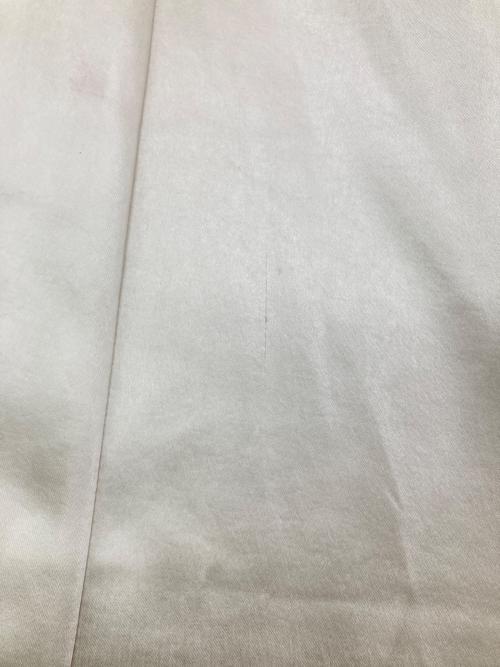 FRAY ID（フレイ アイディー）FRAY ID (フレイ アイディー) オープンポロカラーニットワンピース アイボリーの古着・服飾アイテム