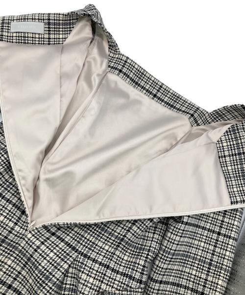 CELFORD（セルフォード）CELFORD (セルフォード) トリプルクロスワンピース ワンピース アイボリー サイズ:34の古着・服飾アイテム