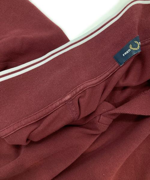 FRED PERRY（フレッドペリー）FRED PERRY (フレッドペリー) ポロシャツ レッド サイズ:Lの古着・服飾アイテム