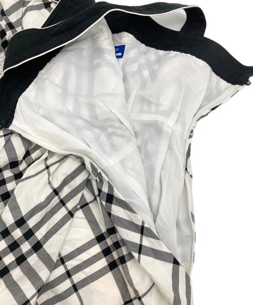 BURBERRY BLUE LABEL（バーバリー ブルー レーベル）BURBERRY BLUE LABEL (バーバリー ブルー レーベル) キャミソールワンピース ホワイト×ブラック サイズ:38の古着・服飾アイテム