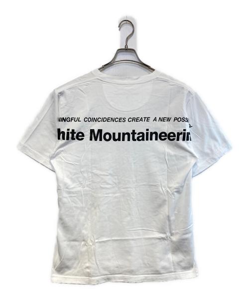 WHITE MOUNTAINEERING（ホワイトマウンテ二アニング）WHITE MOUNTAINEERING (ホワイトマウンテ二アニング) LOGO PRINTED T-SHIRT ホワイト サイズ:3の古着・服飾アイテム