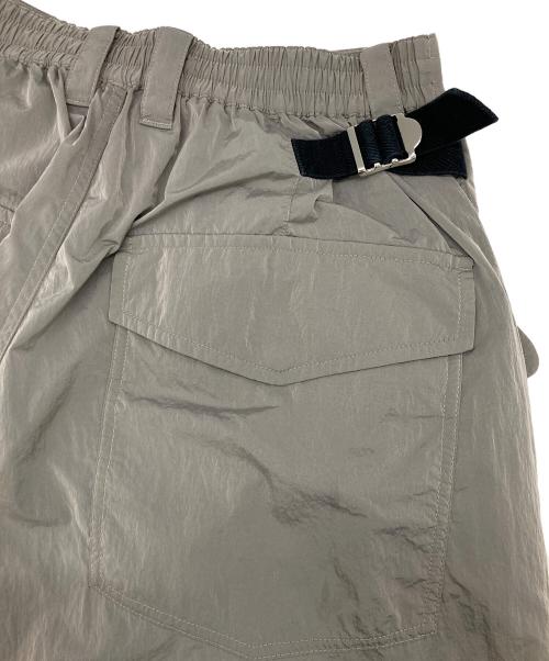 MAISON SPECIAL（メゾンスペシャル）MAISON SPECIAL (メゾンスペシャル) Parachute Prime-Wide Pants グレーの古着・服飾アイテム