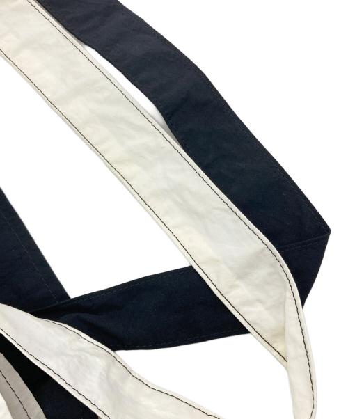 GOOD GOODS ISSEY MIYAKE（グッドグッズ イッセイミヤケ）GOOD GOODS ISSEY MIYAKE (グッドグッズ イッセイミヤケ) IROGAMI ホワイト×ブラックの古着・服飾アイテム