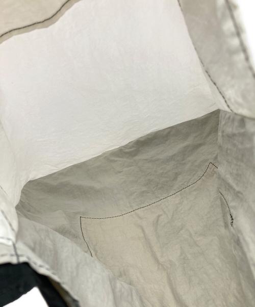 GOOD GOODS ISSEY MIYAKE（グッドグッズ イッセイミヤケ）GOOD GOODS ISSEY MIYAKE (グッドグッズ イッセイミヤケ) IROGAMI ホワイト×ブラックの古着・服飾アイテム