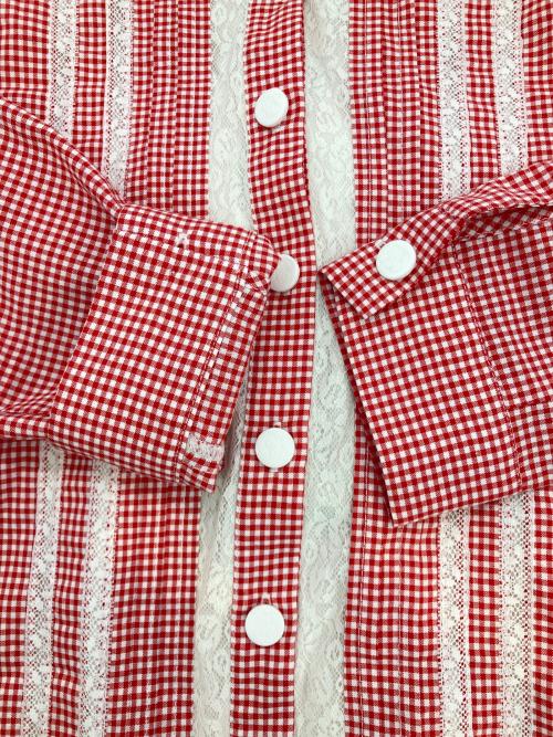 Tnewties（トゥエンティーズ）Tnewties (トゥエンティーズ) 煙突から煙が出ているチェックブラウス レッド×ホワイト サイズ:Mの古着・服飾アイテム