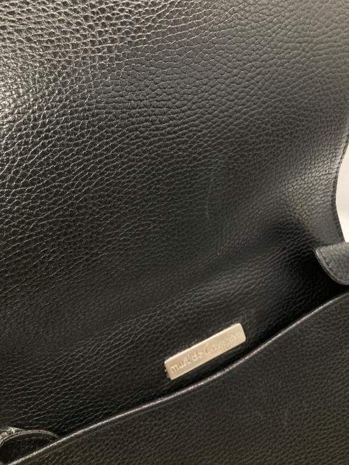 must de cartier（マストドゥカルティエ）must de cartier (マストドゥカルティエ) マストラインレザーフラップショルダーバッグ ブラックの古着・服飾アイテム