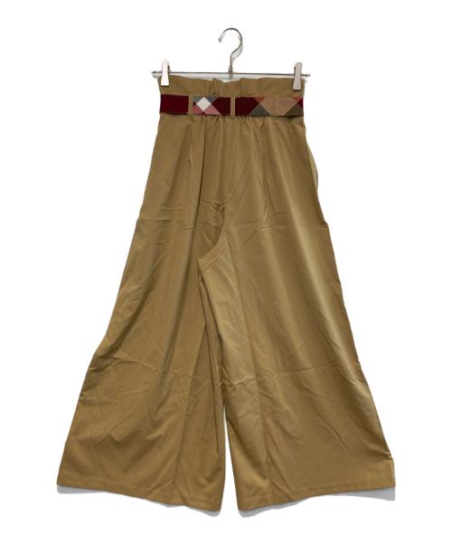 BLUE LABEL CRESTBRIDGE（ブルーレーベルクレストブリッジ）BLUE LABEL CRESTBRIDGE (ブルーレーベルクレストブリッジ) ワイドパンツ ベージュ サイズ:38の古着・服飾アイテム