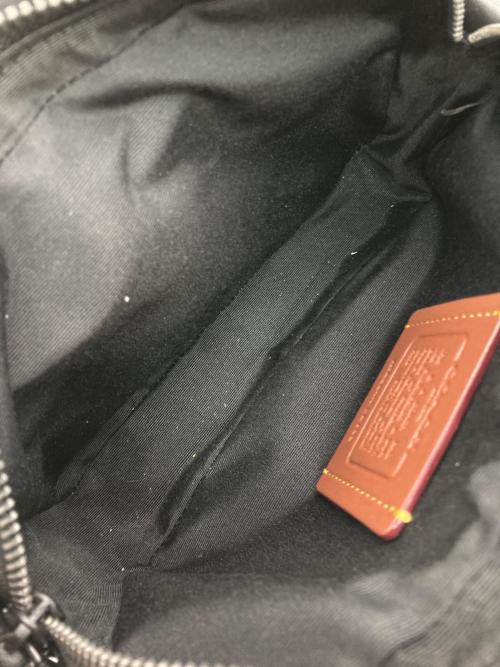 COACH（コーチ）COACH (コーチ) コルトンクロスボディバッグ19 ブラックの古着・服飾アイテム