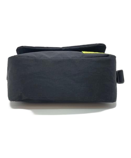 Manhattan Portage（マンハッタンポーテージ）Manhattan Portage (マンハッタンポーテージ) ICAMP ASTOR SHOULDER BAG ブラックの古着・服飾アイテム