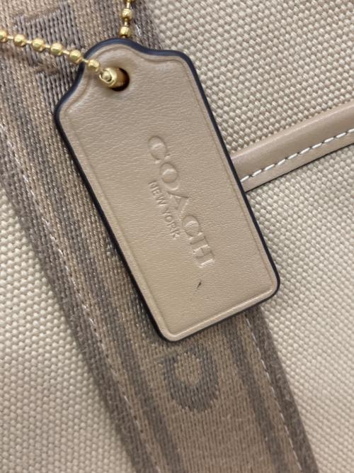 COACH（コーチ）COACH (コーチ) スミス トート バッグ 24 ベージュの古着・服飾アイテム