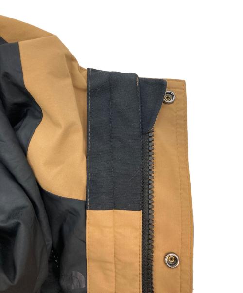 THE NORTH FACE（ザ ノース フェイス）THE NORTH FACE (ザ ノース フェイス) Mountain Light Jacket ベージュ×ブラック サイズ:Sの古着・服飾アイテム