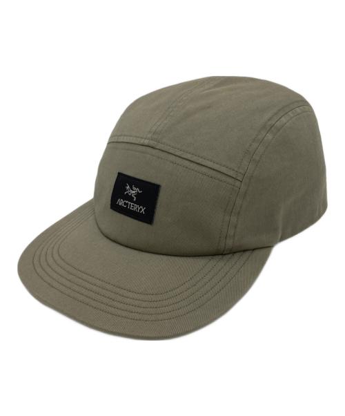ARC'TERYX（アークテリクス）ARC'TERYX (アークテリクス) 5 PANEL LABEL HAT カーキ サイズ:Freeの古着・服飾アイテム