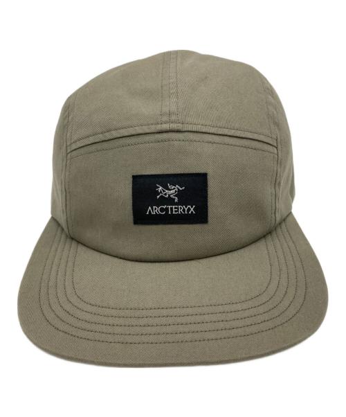 ARC'TERYX（アークテリクス）ARC'TERYX (アークテリクス) 5 PANEL LABEL HAT カーキ サイズ:Freeの古着・服飾アイテム