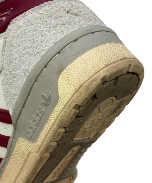 adidas（アディダス）adidas (アディダス) ATTITUDE アイボリー×ボルドー サイズ:US6の古着・服飾アイテム