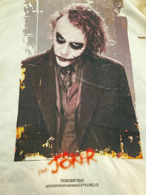 ADAM PATEK（アダムパテック）ADAM PATEK (アダムパテック) THE JOKER DARK KNIGHT Tシャツ ホワイト サイズ:2の古着・服飾アイテム