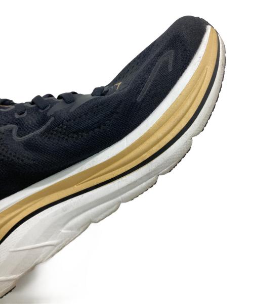 HOKAONEONE（ホカオネオネ）HOKAONEONE (ホカオネオネ) M CLIFTON 10 ブラック サイズ:US 9Dの古着・服飾アイテム