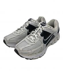 NIKE（ナイキ）の古着「ZOOM VOMERO」｜ホワイト×ブラック