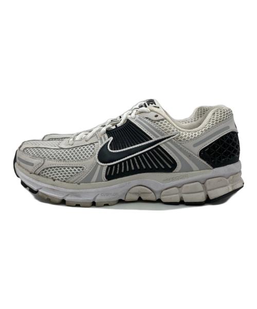 NIKE（ナイキ）NIKE (ナイキ) ZOOM VOMERO ホワイト×ブラック サイズ:US6.5の古着・服飾アイテム