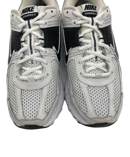 NIKE（ナイキ）NIKE (ナイキ) ZOOM VOMERO ホワイト×ブラック サイズ:US6.5の古着・服飾アイテム