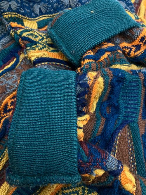 Coogi（クージー）Coogi (クージー) ［古着］3Dニット セーター イエロー×グリーン サイズ:Sの古着・服飾アイテム