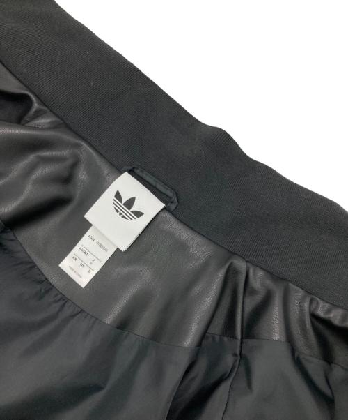 adidas（アディダス）adidas (アディダス) PLEATHER 3STRIPES TRACK TOP ブラック サイズ:Mの古着・服飾アイテム