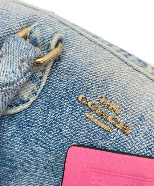COACH（コーチ）COACH (コーチ) ミニ ローアン クロスボディ バッグ・ラブド デニム・チャーム インディゴの古着・服飾アイテム