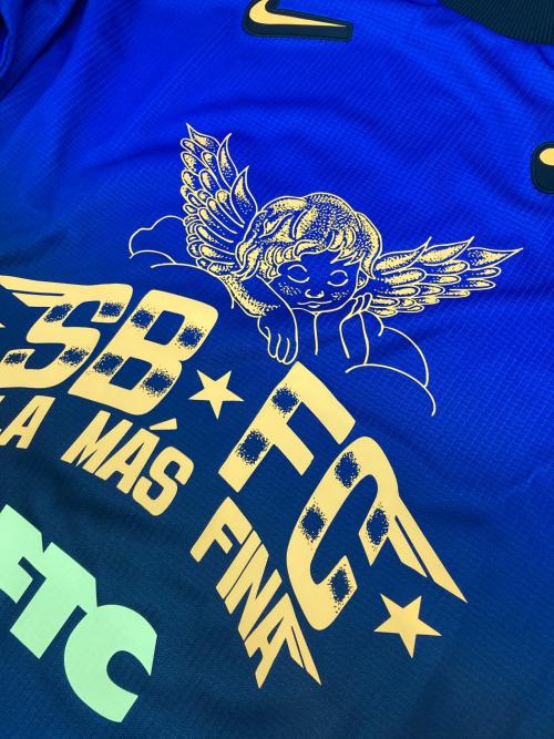 NIKE SB（ナイキエスビー）NIKE SB (ナイキエスビー) キーパー ジャージー ロングスリーブ スケートボードトップス ブルー×イエロー サイズ:M 未使用品の古着・服飾アイテム