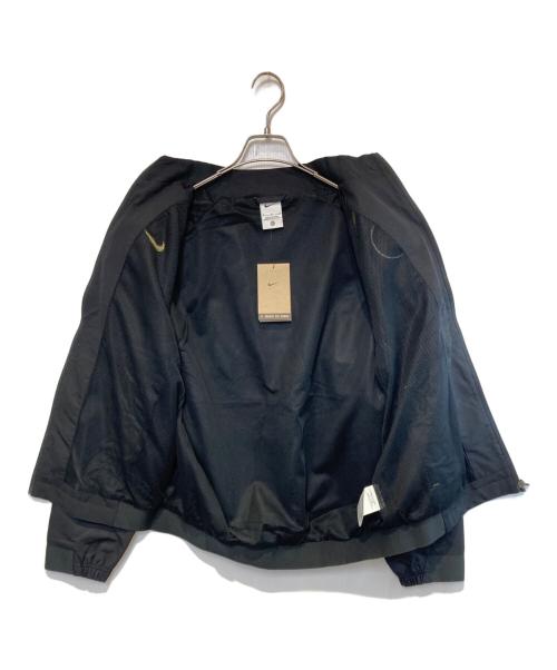 NIKE（ナイキ）NIKE (ナイキ) ウーブン ジャケット ブラック×イエロー サイズ:M 未使用品の古着・服飾アイテム