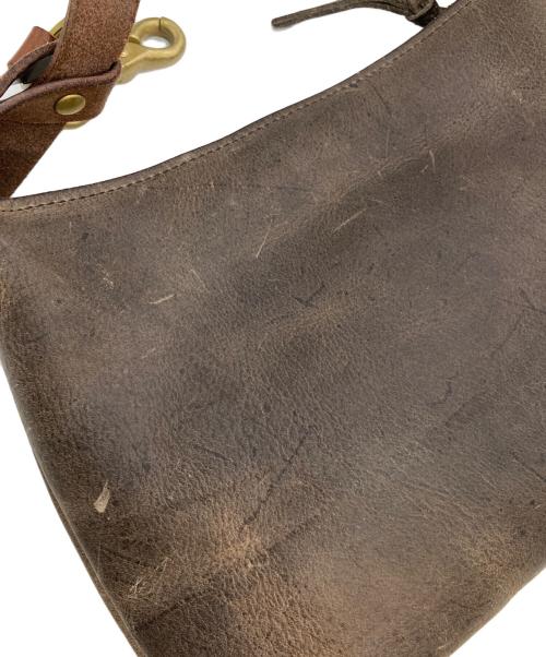 SLOW（スロウ）SLOW (スロウ) Latch Shoulder Bag グレー×ブラウンの古着・服飾アイテム