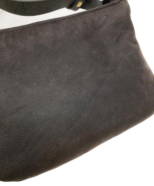 SLOW（スロウ）SLOW (スロウ) Latch Shoulder Bag ブラックの古着・服飾アイテム