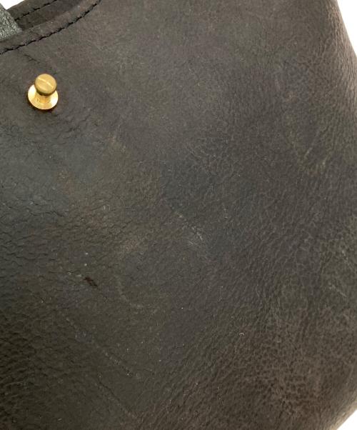 SLOW（スロウ）SLOW (スロウ) Latch Shoulder Bag ブラックの古着・服飾アイテム
