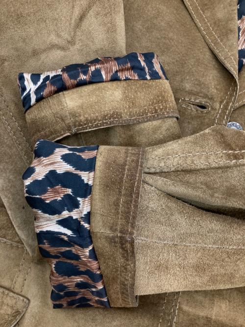 DOLCE & GABBANA（ドルチェ＆ガッバーナ）DOLCE & GABBANA (ドルチェ＆ガッバーナ) ピッグレザー3Bジャケット ブラウン サイズ:46の古着・服飾アイテム