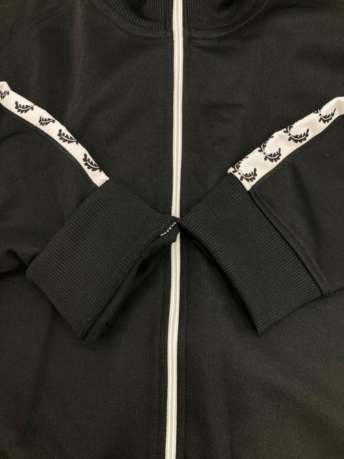 FRED PERRY（フレッドペリー）FRED PERRY (フレッドペリー) TAPED TRACK JACKET ブラック サイズ:XXLの古着・服飾アイテム