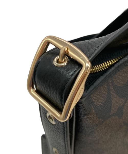 COACH（コーチ）COACH (コーチ) シグネチャーショルダーバッグ ブラウンの古着・服飾アイテム