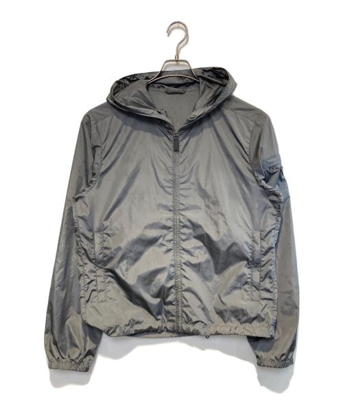 PRADA（プラダ）PRADA (プラダ) トライアングルロゴナイロンジャケット グレー サイズ:Mの古着・服飾アイテム