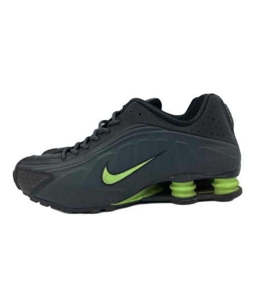 NIKE（ナイキ）NIKE (ナイキ) SHOX R4 ブラック×グリーン サイズ:US9.5の古着・服飾アイテム