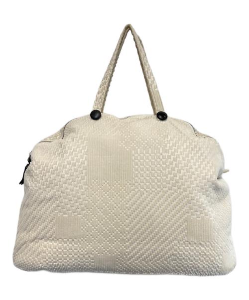 mina perhonen（ミナ ペルホネン）mina perhonen (ミナ ペルホネン) bell bag アイボリーの古着・服飾アイテム