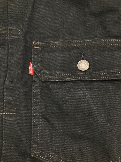 LEVI'S（リーバイス）LEVI'S (リーバイス) TYPEⅡトラッカージャケット ブラック サイズ:XLの古着・服飾アイテム
