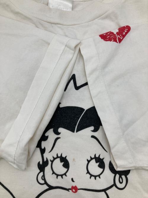SAINT MICHAEL（セントマイケル）SAINT MICHAEL (セントマイケル) BTY SS TEE ホワイト サイズ:Ｌの古着・服飾アイテム