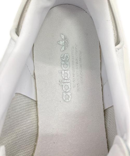 adidas（アディダス）adidas (アディダス) SAMBAE ホワイト×シルバー サイズ:US10 未使用品の古着・服飾アイテム