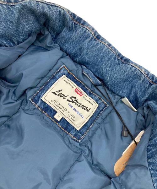 LEVI'S（リーバイス）LEVI'S (リーバイス) BRIGGS ショートパファージャケット インディゴブルー サイズ:XL 未使用品の古着・服飾アイテム