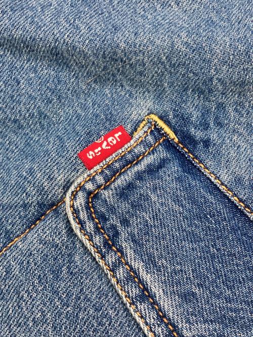 LEVI'S（リーバイス）LEVI'S (リーバイス) BRIGGS ショートパファージャケット インディゴブルー サイズ:XL 未使用品の古着・服飾アイテム