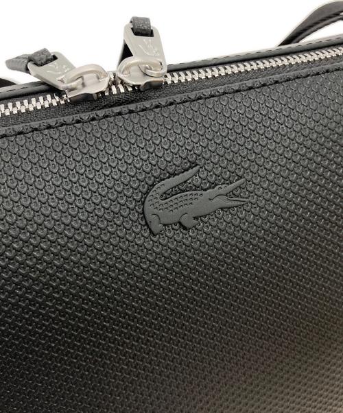 LACOSTE（ラコステ）LACOSTE (ラコステ) CHANTACOスクエアショルダーバッグ ブラック 未使用品の古着・服飾アイテム