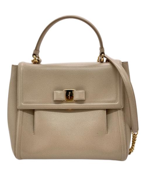 Salvatore Ferragamo（サルヴァトーレ フェラガモ）Salvatore Ferragamo (サルヴァトーレ フェラガモ) VARAチェーンショルダーバッグ ベージュの古着・服飾アイテム