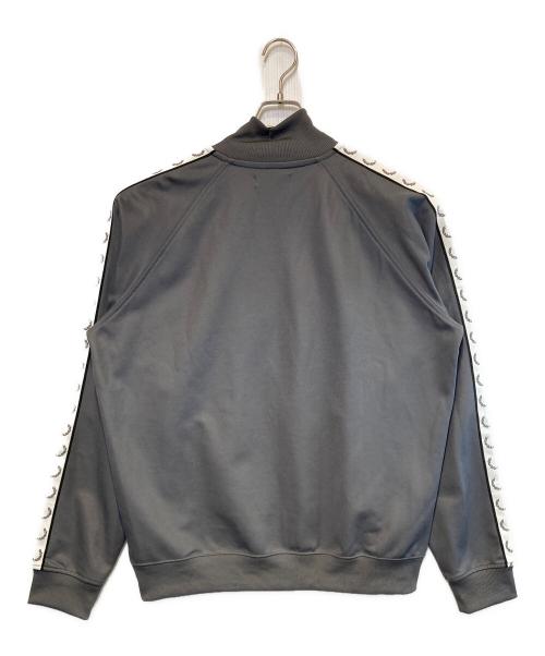 FRED PERRY（フレッドペリー）FRED PERRY (フレッドペリー) Taped Track Jacket グレー サイズ:XLの古着・服飾アイテム