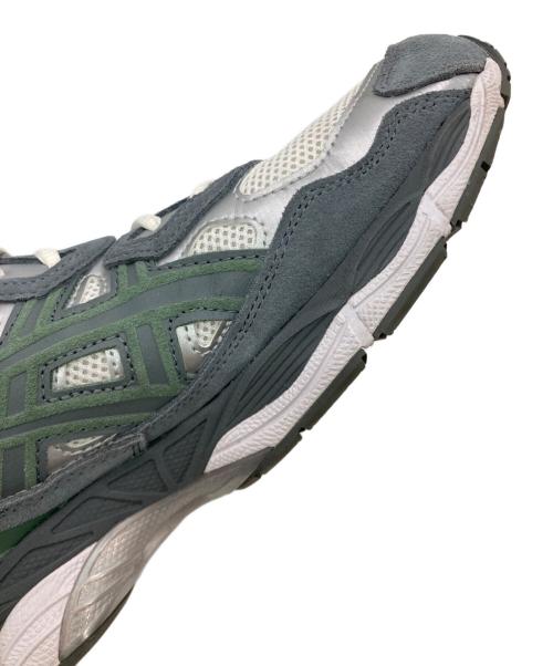 asics（アシックス）asics (アシックス) GEL-NYC グレー×ホワイト サイズ:US11の古着・服飾アイテム