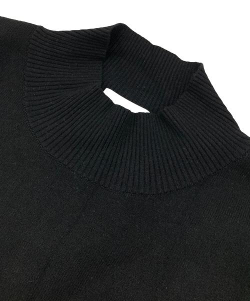OMMO（オーエムエムオー）OMMO (オーエムエムオー) ハイネックニット ブラック サイズ:Freeの古着・服飾アイテム