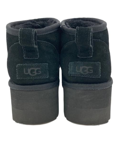 UGG（アグ）UGG (アグ) CLASSIC ULTRA MINI PLATFORM ブラック サイズ:USA7の古着・服飾アイテム