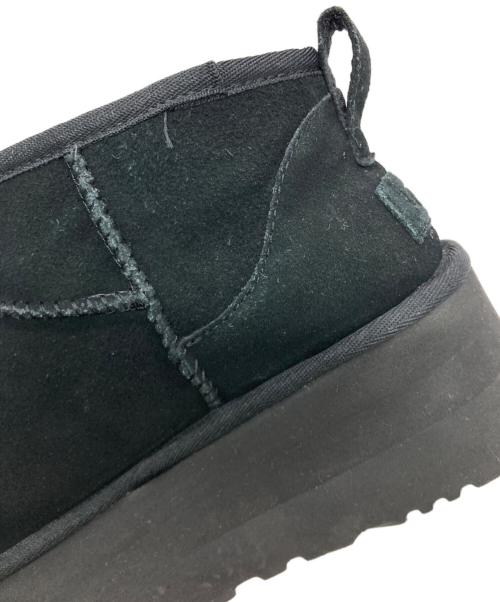 UGG（アグ）UGG (アグ) CLASSIC ULTRA MINI PLATFORM ブラック サイズ:USA7の古着・服飾アイテム